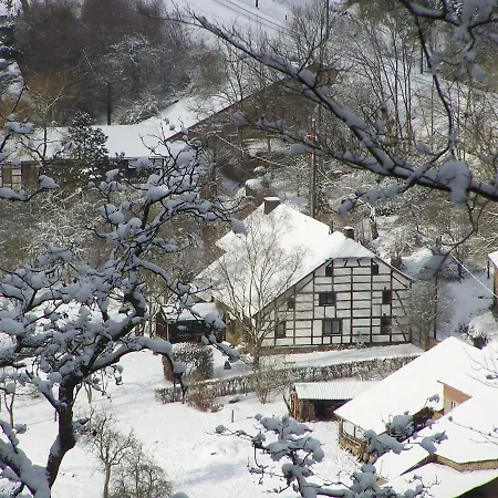 Ferienhaus Well Kept Short Distance From The River And Forest Stoumont