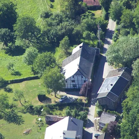 Ferienhaus Well Kept Short Distance From The River And Forest