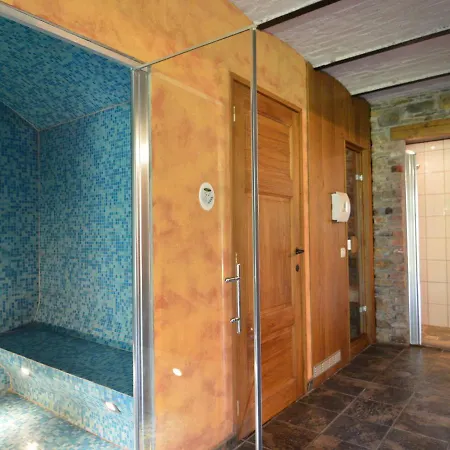 Well Kept Short Distance From The River And Forest *